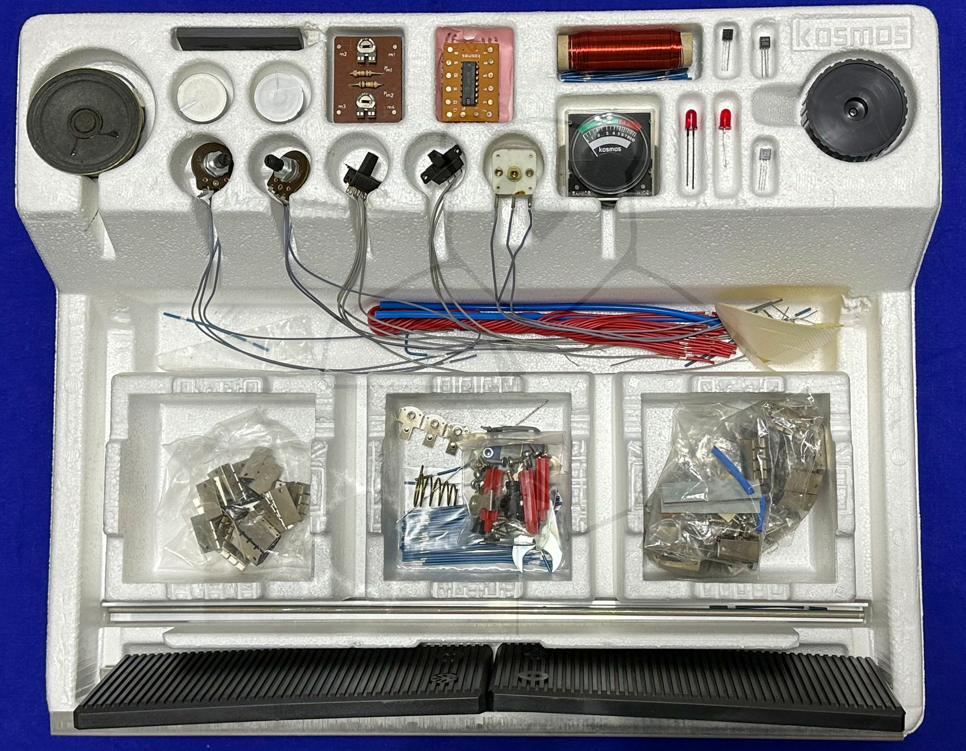 Kosmos Elektronik Labor E200 Inhalt